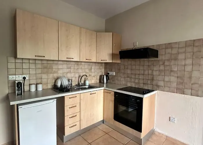 Apartment Raise Cosy With Pool In Limassol